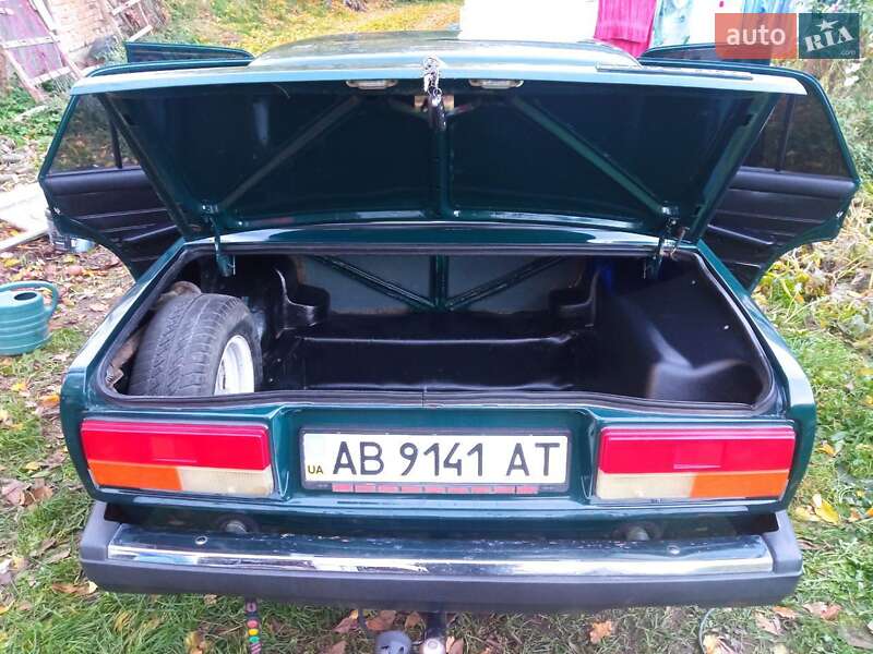 Седан ВАЗ / Lada 2107 2005 в Івано-Франківську