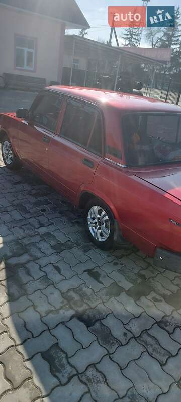 Седан ВАЗ / Lada 2107 1985 в Харкові
