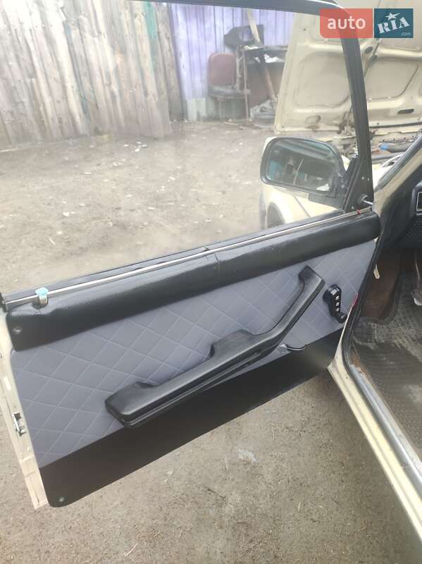 Седан ВАЗ / Lada 2107 1986 в Олевске фото 2 Седан ВАЗ / Lada 2107 1986 в Олевске