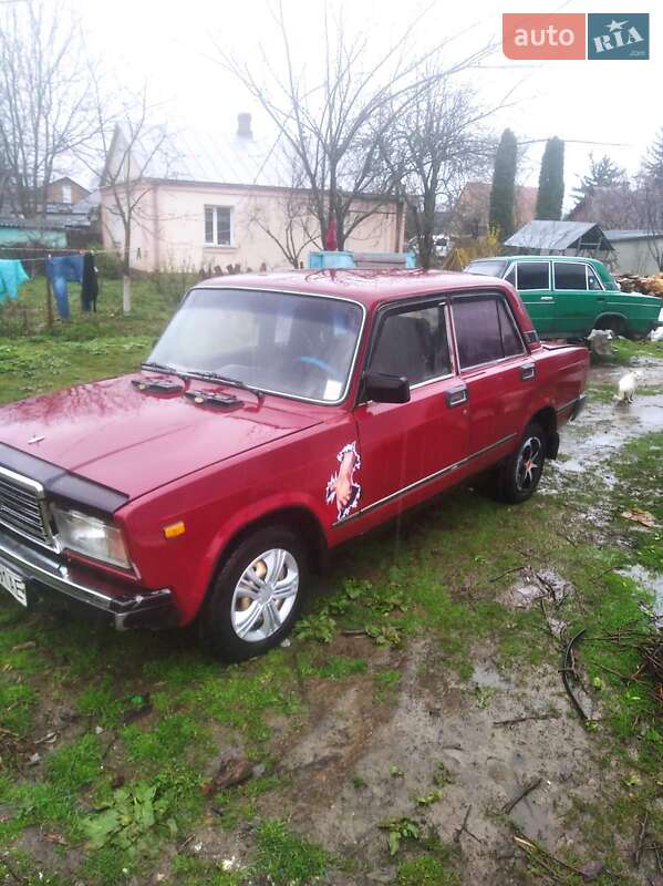 Седан ВАЗ / Lada 2107 1997 в Луцьку