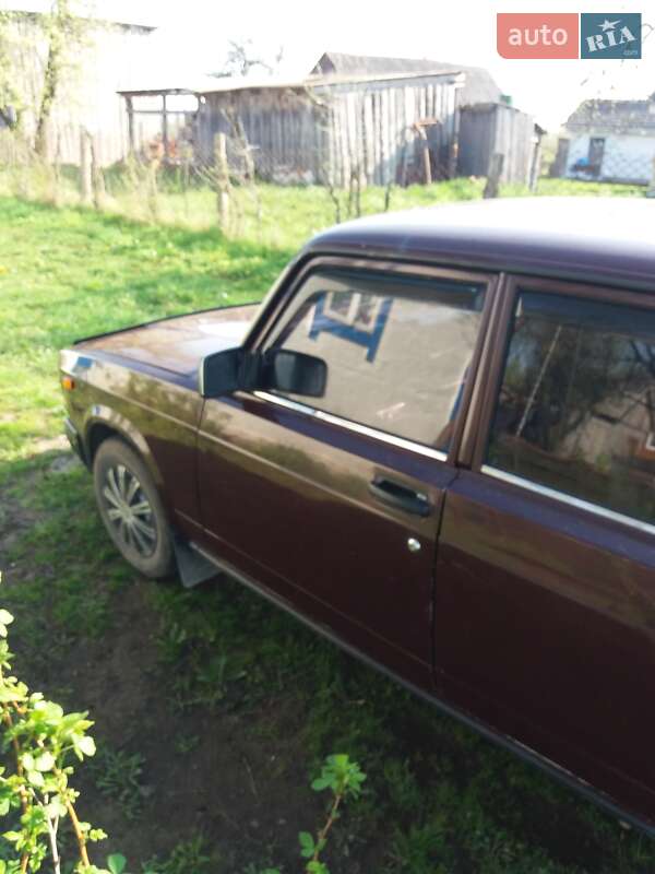 Седан ВАЗ / Lada 2107 2005 в Рокитному фото 3 Седан ВАЗ / Lada 2107 2005 в Рокитному