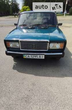 Седан ВАЗ / Lada 2107 2004 в Черкассах