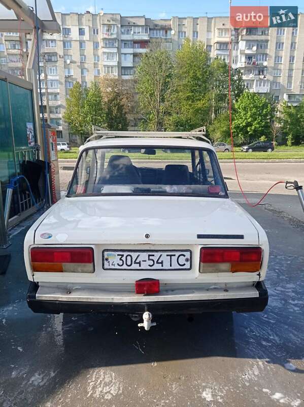 Седан ВАЗ / Lada 2107 1992 в Львове