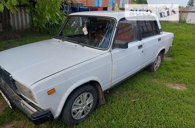 Седан ВАЗ / Lada 2107 1988 в Охтирці