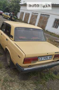 Седан ВАЗ / Lada 2107 1986 в Чернівцях