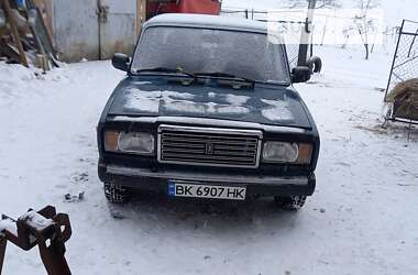 Седан ВАЗ / Lada 2107 1997 в Ровно