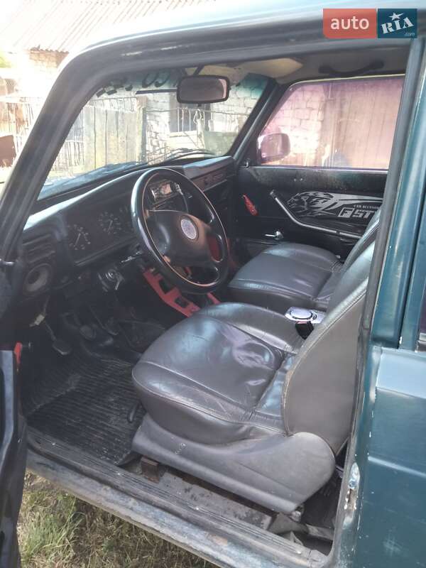 Седан ВАЗ / Lada 2107 1993 в Дунаївцях