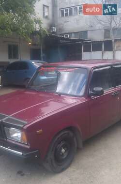 Седан ВАЗ / Lada 2107 2005 в 