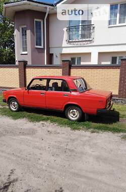 Седан ВАЗ / Lada 2107 1990 в Корсуне-Шевченковском