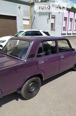 Седан ВАЗ / Lada 2107 2004 в Тернополі