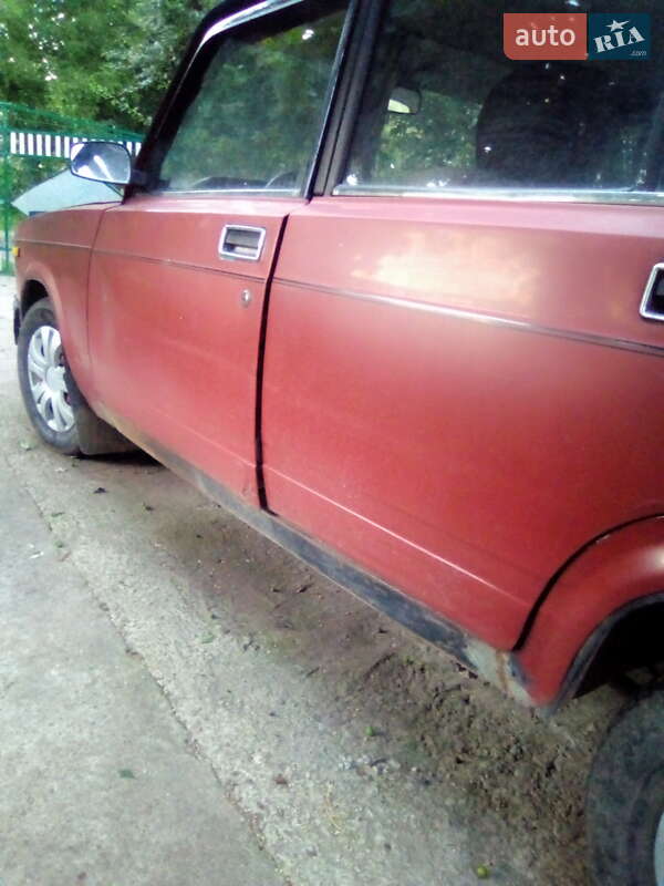 Седан ВАЗ / Lada 2107 1988 в Монастириській