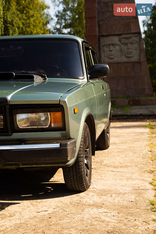 Седан ВАЗ / Lada 2107 2008 в Покровском