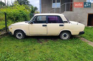 Седан ВАЗ / Lada 2107 1985 в Перемишлянах