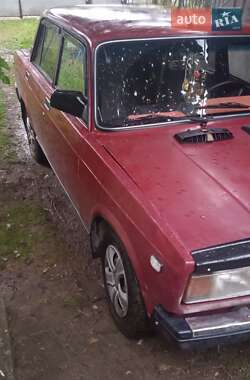 Седан ВАЗ / Lada 2107 1990 в Иршаве