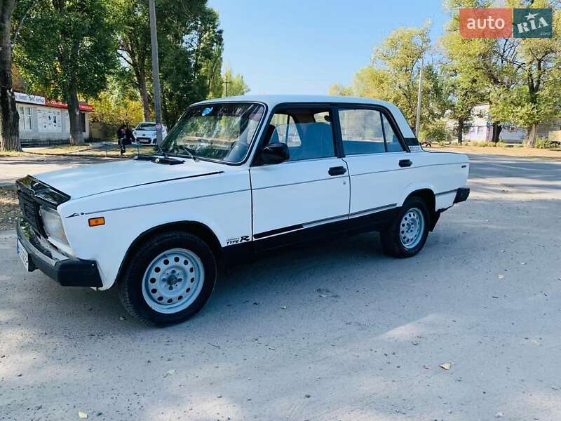 Седан ВАЗ / Lada 2107 1992 в Новомосковске фото 12 Седан ВАЗ / Lada 2107 1992 в Новомосковске