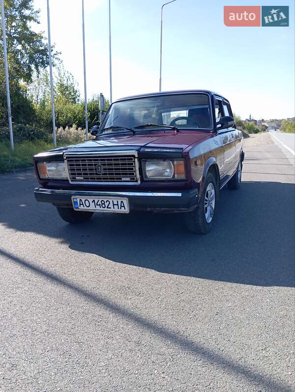 Седан ВАЗ / Lada 2107 2002 в Іршаві