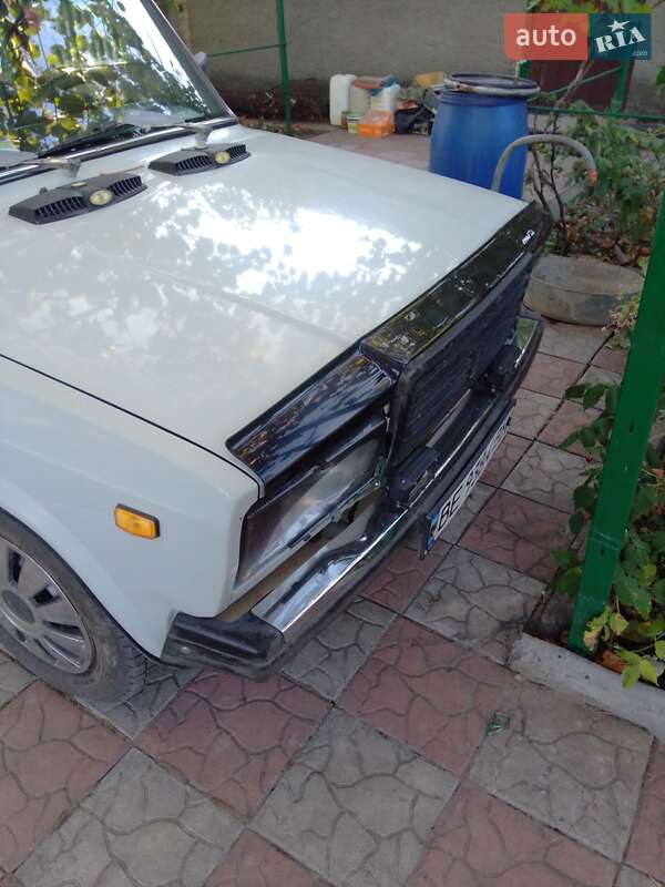 ВАЗ / Lada 2107 1990