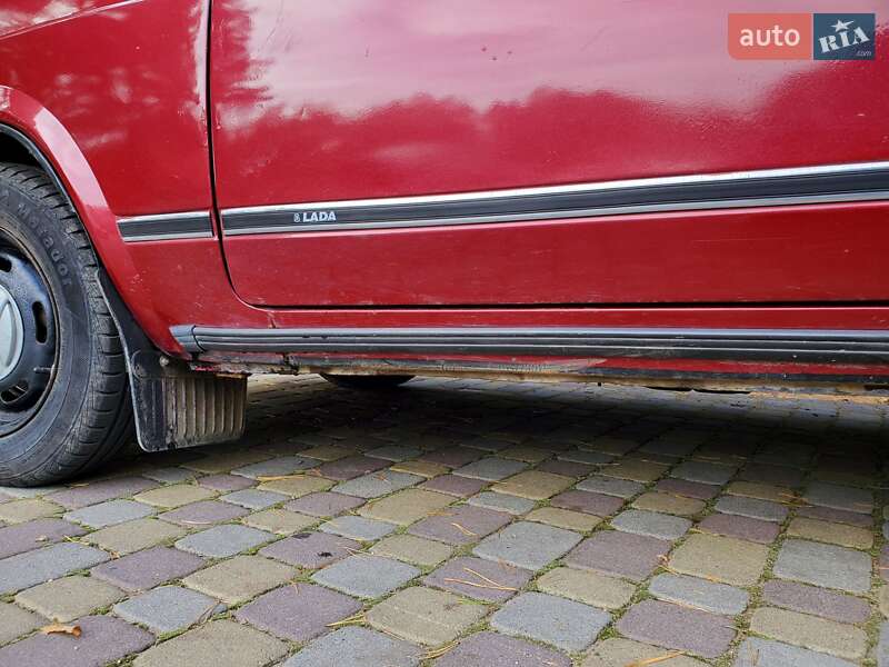 Седан ВАЗ / Lada 2107 1993 в Новояворовске фото 7 Седан ВАЗ / Lada 2107 1993 в Новояворовске