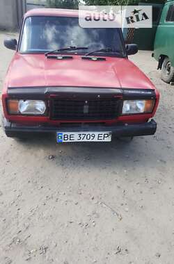 Седан ВАЗ / Lada 2107 1987 в Саврани