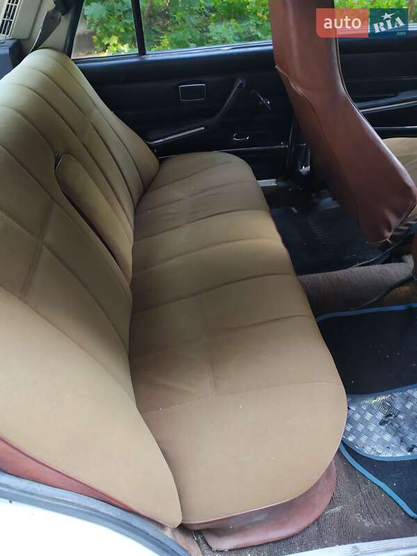 Седан ВАЗ / Lada 2107 1982 в Києві фото 5 Седан ВАЗ / Lada 2107 1982 в Києві