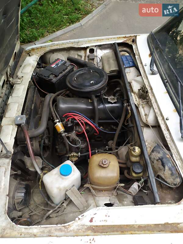 Седан ВАЗ / Lada 2107 1982 в Києві фото 7 Седан ВАЗ / Lada 2107 1982 в Києві