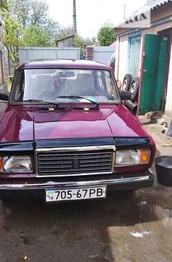 Седан ВАЗ / Lada 2107 2004 в Млинове