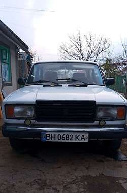 Седан ВАЗ / Lada 2107 2004 в Раздельной