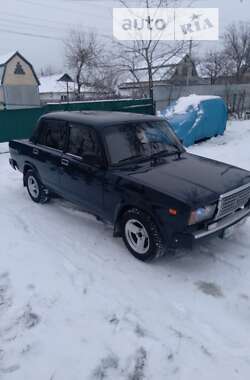 Седан ВАЗ / Lada 2107 2004 в Тетиеве