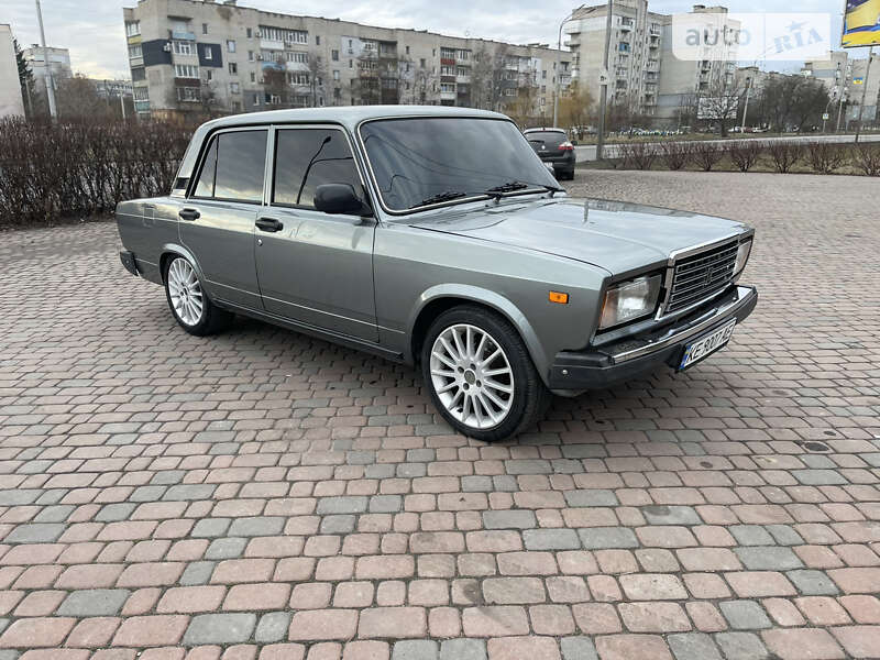 Седан ВАЗ / Lada 2107 2010 в Павлограде фото Седан ВАЗ / Lada 2107 2010 в Павлограде