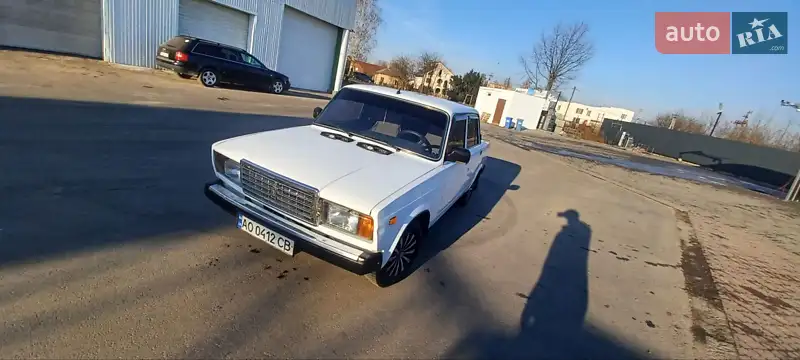 ВАЗ / Lada 2107