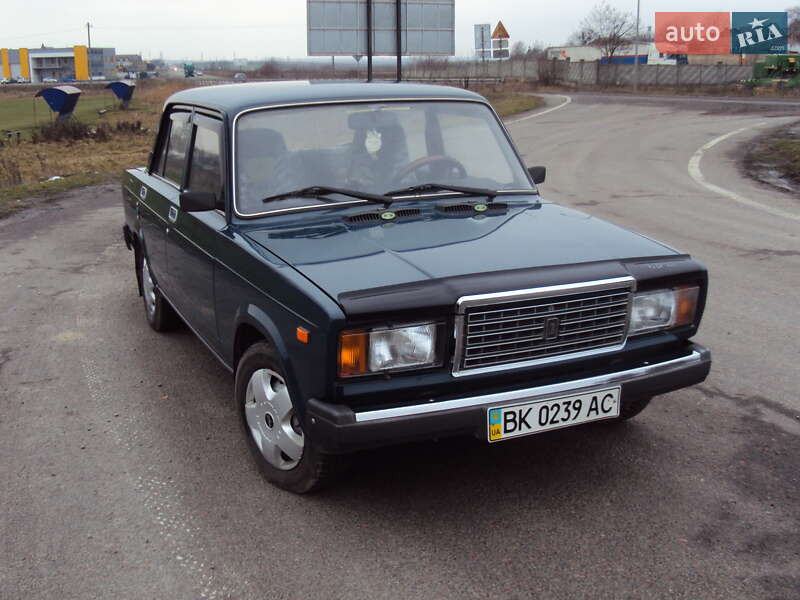 ВАЗ / Lada 2107 2005