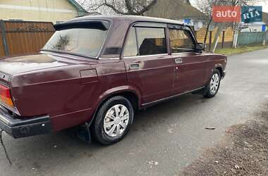 Седан ВАЗ / Lada 2107 2005 в Шполе