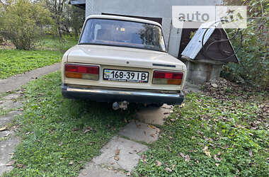 Седан ВАЗ / Lada 2107 1988 в Коломые