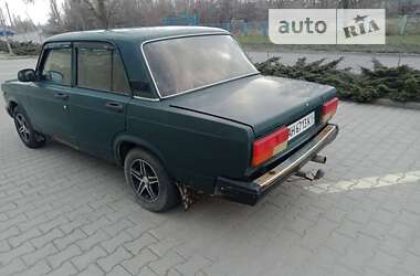 Седан ВАЗ / Lada 2107 2000 в Одесі