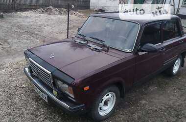 Седан ВАЗ / Lada 2107 2005 в Золотоноші