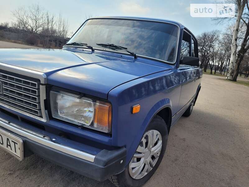 Седан ВАЗ / Lada 2107 2006 в Павлограде фото 4 Седан ВАЗ / Lada 2107 2006 в Павлограде