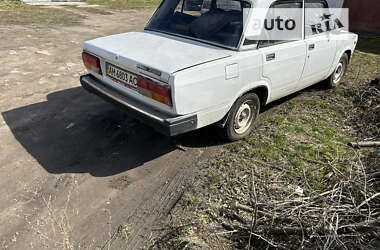 Седан ВАЗ / Lada 2107 2005 в Житомире