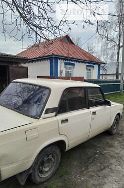 Седан ВАЗ / Lada 2107 1992 в Монастырище