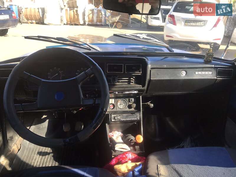 Седан ВАЗ / Lada 2107 1986 в Стрые фото 6 Седан ВАЗ / Lada 2107 1986 в Стрые