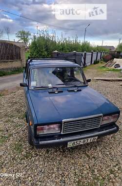 Седан ВАЗ / Lada 2107 2003 в Долине