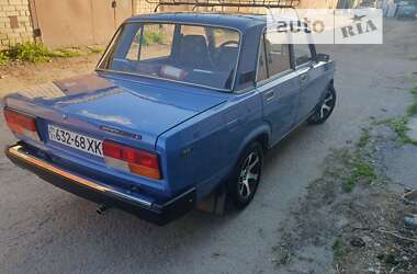 Седан ВАЗ / Lada 2107 1988 в Харькове