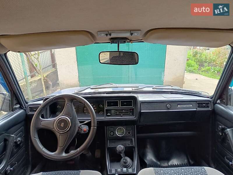 Седан ВАЗ / Lada 2107 1999 в Одессе