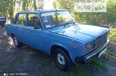 Седан ВАЗ / Lada 2107 1989 в Дубно