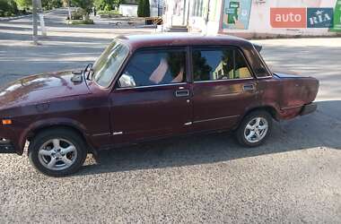 Седан ВАЗ / Lada 2107 2006 в Біляївці