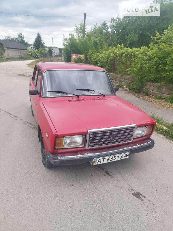 Седан ВАЗ / Lada 2107 1994 в Теребовле