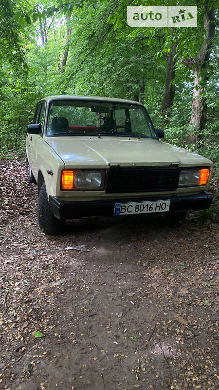 Седан ВАЗ / Lada 2107 1988 в Городку