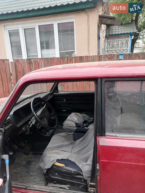 Седан ВАЗ / Lada 2107 1995 в Броварах