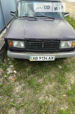 Седан ВАЗ / Lada 2107 1990 в Вінниці