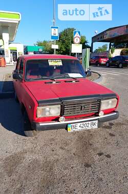 Седан ВАЗ / Lada 2107 1991 в Миколаєві