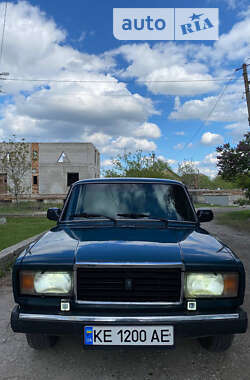 Седан ВАЗ / Lada 2107 2005 в Дніпрі